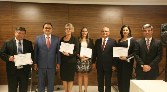 Professor da UEMS representa MS na Associação Brasileira de Advogados