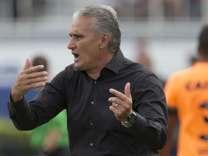 ‘A China nos ferrou’, desabafa Tite após derrota