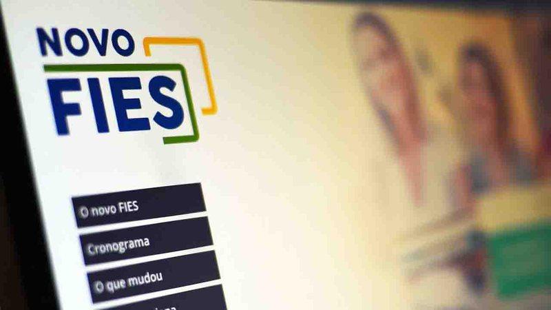 MEC divulga lista de pré-selecionados para Fies