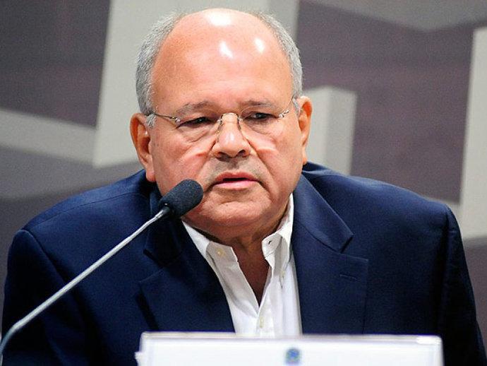 Réus da Zelotes confrontam procurador em audiência