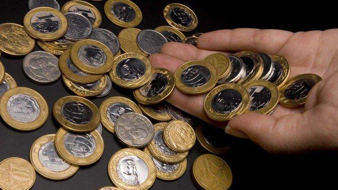 Dívida pública cresce 24,8% em 2015 e atinge volume recorde