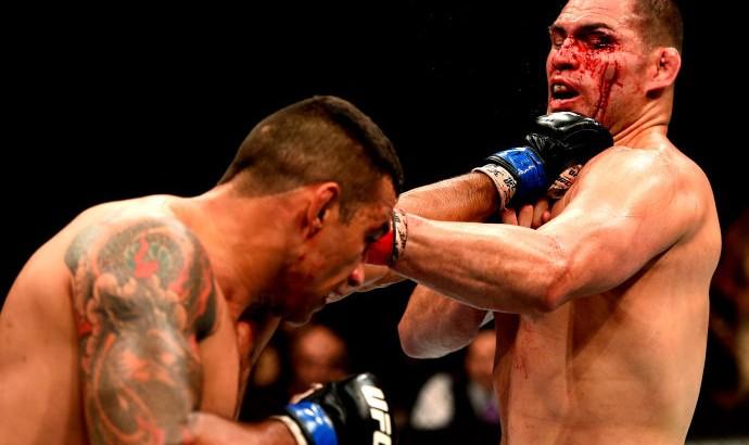 UFC: Werdum anuncia saída do UFC 196 por lesão