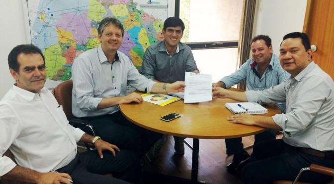 Semade recebe pedido para instalação de polo industrial em Fátima do Sul