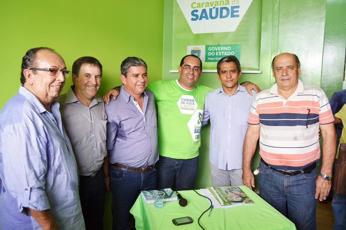 Prefeitura de Guia Lopes da Laguna recebe equipamento de eletrocardiograma do Governo do Estado