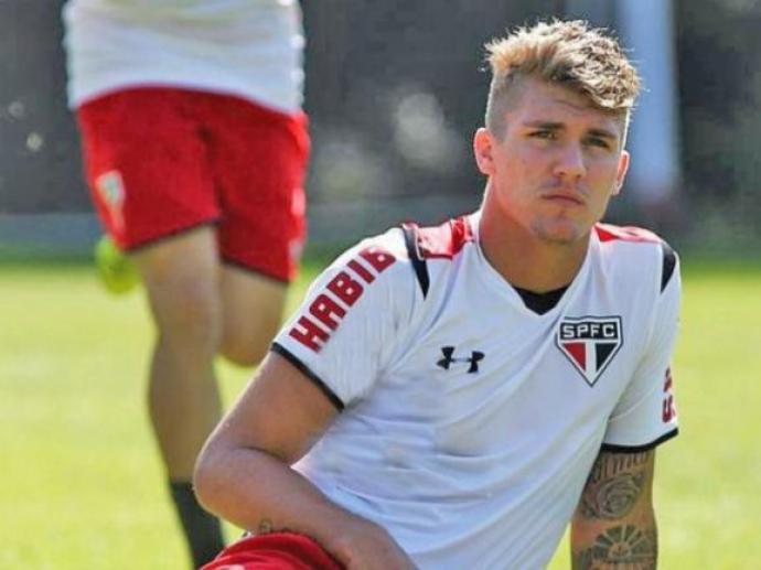 Zagueiro do São Paulo é convocado para seleção sub-20 da Sérvia