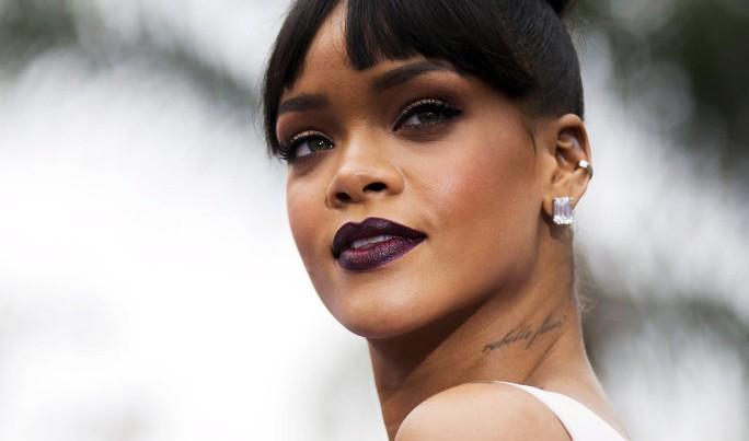 Rihanna lança, enfim, o seu novo álbum