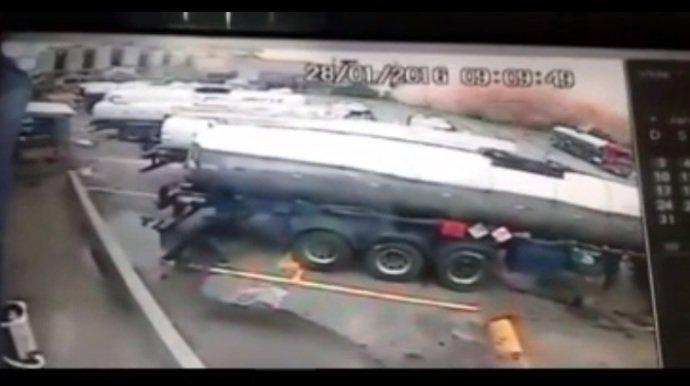 Explosão em fábrica de cerveja mata duas pessoas