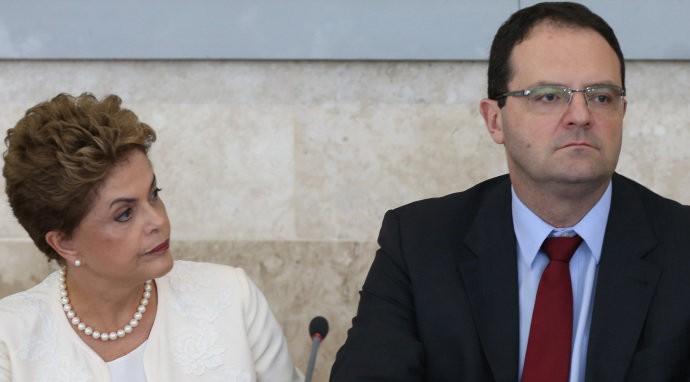 UBS prevê queda de 3,8% para o PIB brasileiro neste ano