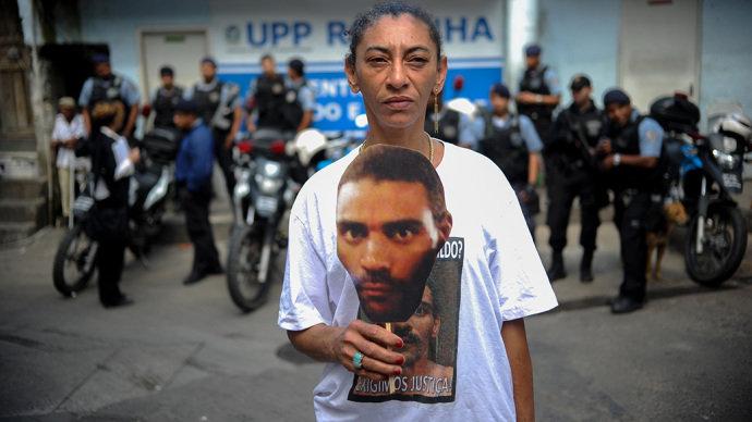 Justiça condena oito PMs pela morte de Amarildo