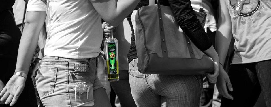 Nem PM impede consumo de bebidas alcoólicas