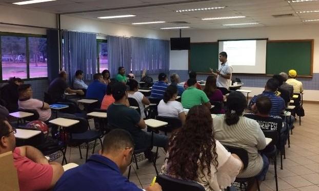 Detran realiza curso de Atualização de Instrutores de Trânsito
