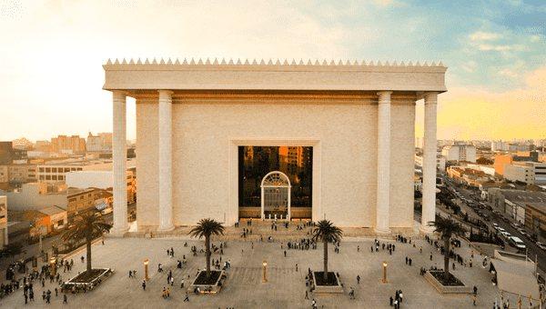 Justiça decide que Igreja Universal não tem exclusividade sobre nome Jesus Cristo