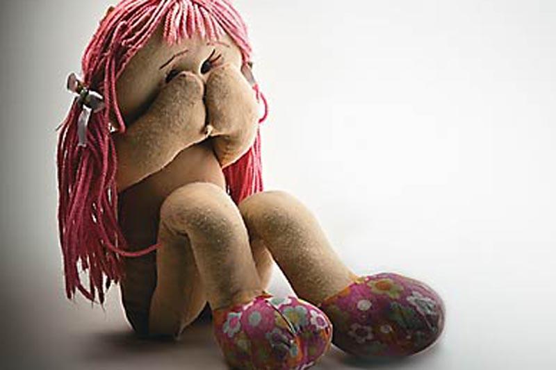 Depois de estupro, filhas de 11 e 13 anos vão à polícia denunciar o pai