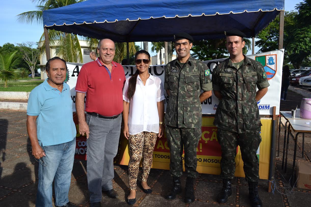 Prefeito de Guia Lopes participa do Dia “D” contra o mosquito