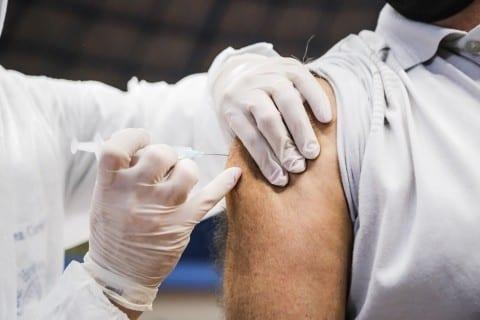 Para adiantar ainda mais imunização, MS quer aplicar Pfizer com intervalo de 21 dias