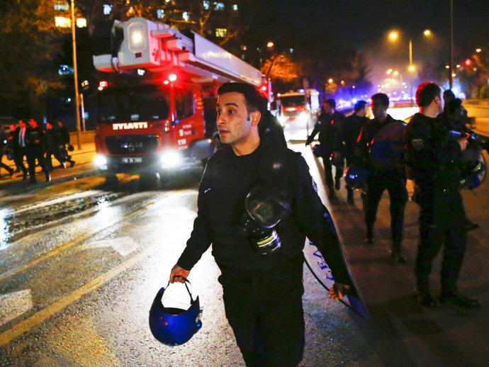 Turquia acusa milícia curda por atentado em Ancara