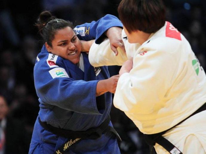 Judô: Maria Suelen derruba campeã mundial e fatura ouro em Düsseldorf