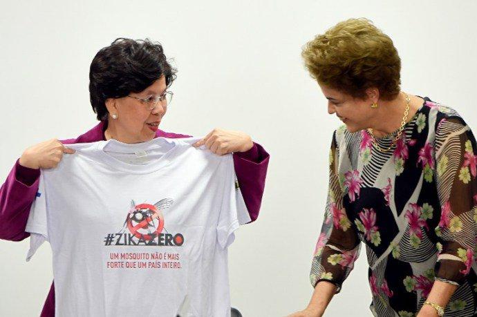 No Brasil, diretora da OMS diz que luta contra o zika será longa