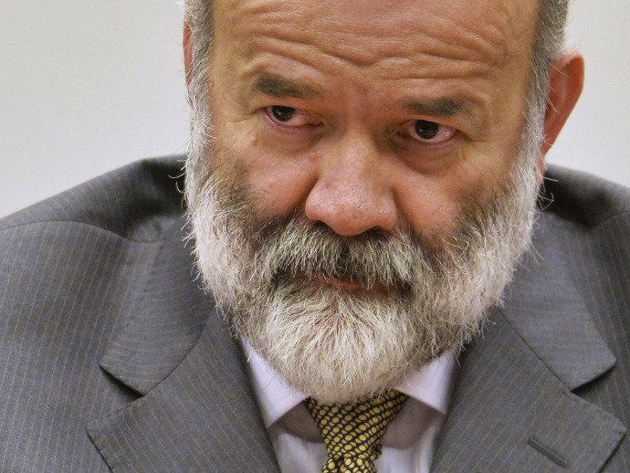 Delator fez 85 ligações para Vaccari, aponta relatório do MP