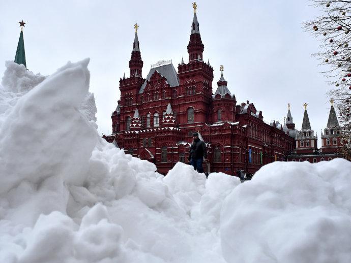 Mulher é presa com a cabeça de uma criança decapitada em Moscou