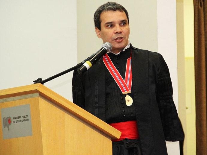 Novo ministro da Justiça diz que vai manter diretor da PF