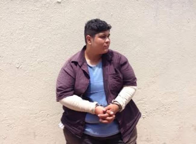 Assaltante com 'sobrepeso' que roubava idosos é mulher e foi presa em flagrante