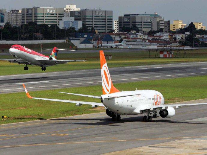 Participação estrangeira em empresas aéreas sobe, e governo pode fazer nova ampliação