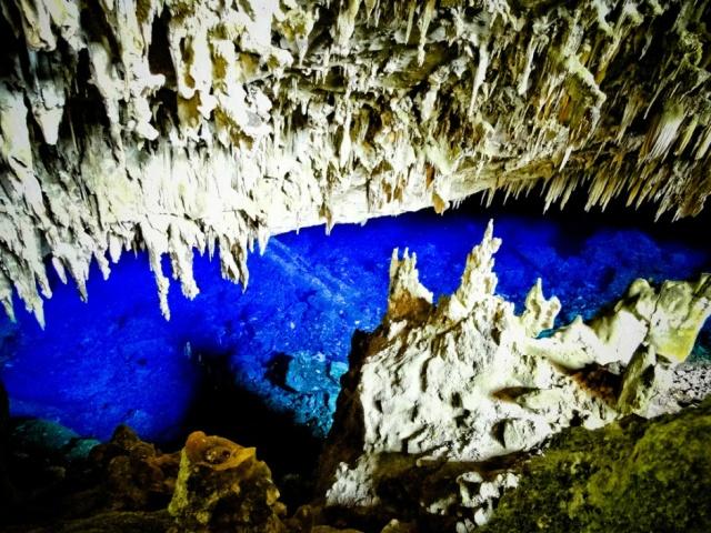 Equipe da UFSCar irá realizar estudo da Gruta do Lago Azul