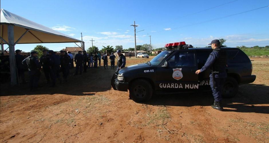 Cerca de 400 famílias são retiradas da Cidade de Deus