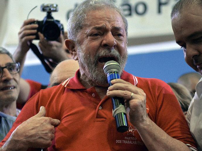DEM vai recorrer à Justiça se Lula virar ministro