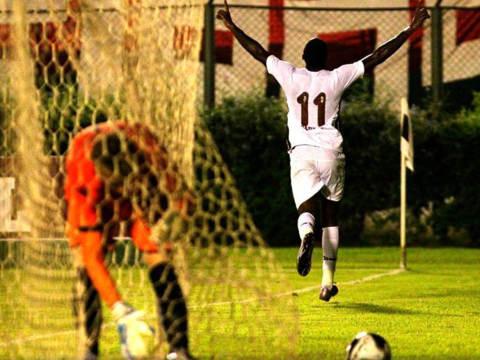 Fluminense vence e chega à semifinal da Primeira Liga