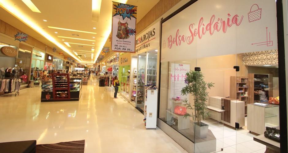 Campanha pede bolsas recheadas de solidariedade