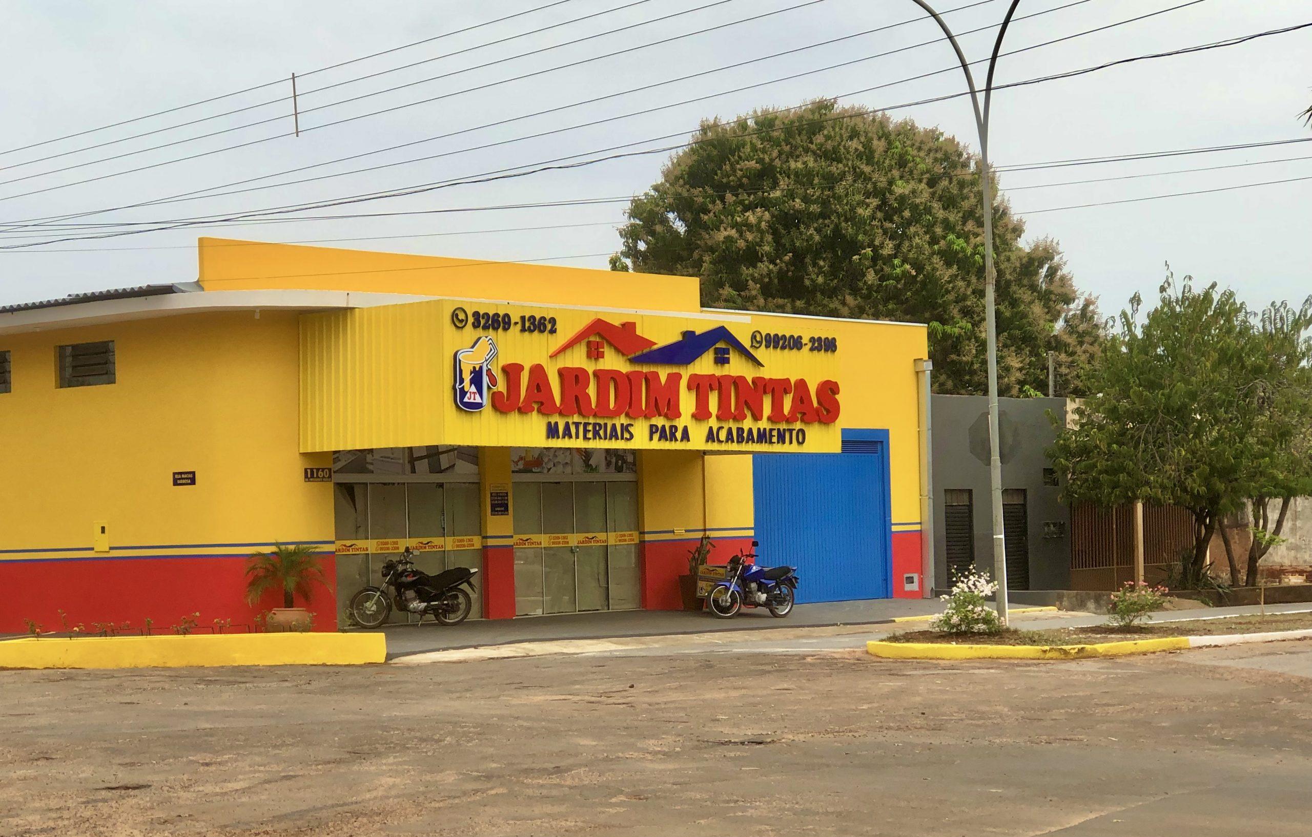 De casa nova: Jardim Tintas reinaugura em Guia Lopes e presenteia com 20% de desconto em toda linha de tintas