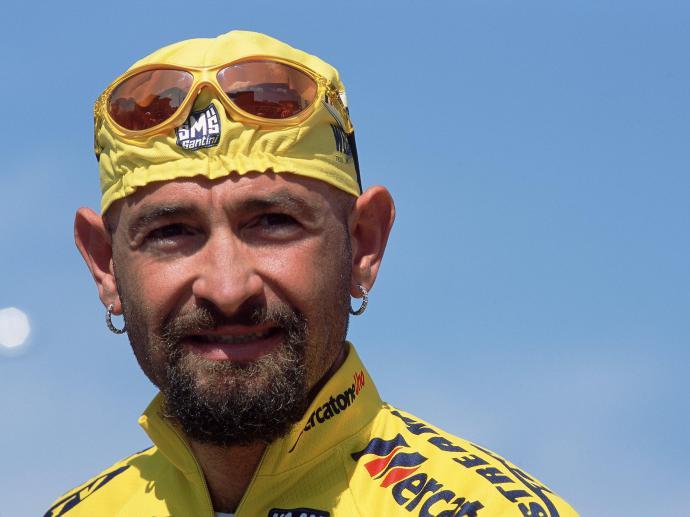 Máfia italiana forjou doping de ídolo do ciclismo, revela investigação