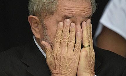 Lula tinha medo de ver filhos na CPI do Carf, diz Delcídio