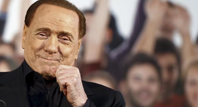Berlusconi diz que mulher não pode ser política e mãe ao mesmo tempo
