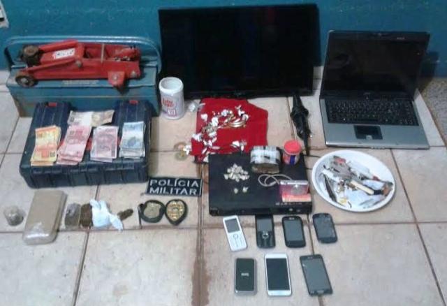 Quadrilha é presa com droga escondida no congelador