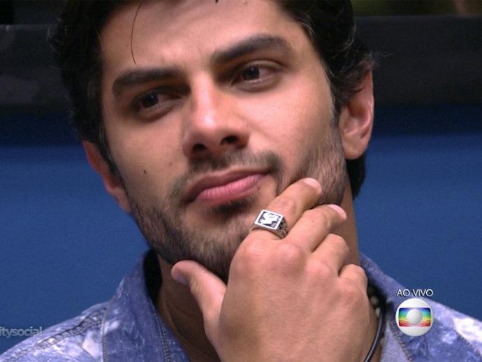 De ministro a blogueiro: oito profissões que Renan pode seguir depois do ‘BBB16’