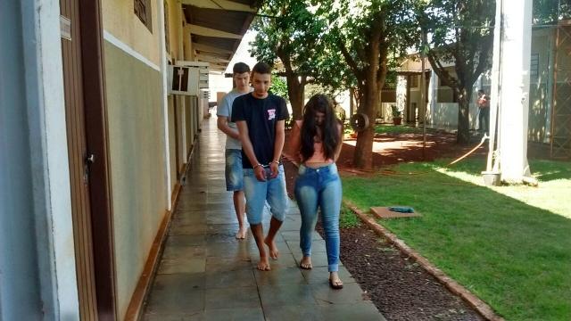 Douradense e batedores são presos com mais de 200 quilos de maconha