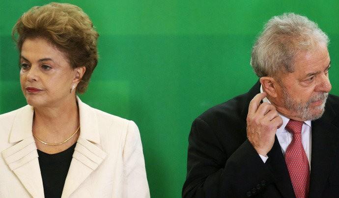 Oposição pede à PGR inquérito contra Dilma