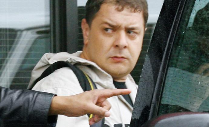 Lulinha usa redes sociais para desqualificar acusações contra o pai e atacar imprensa