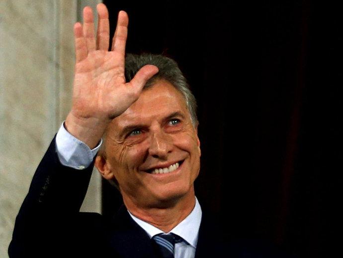 Cem dias de Macri realinham a Argentina com o mercado e grandes potências