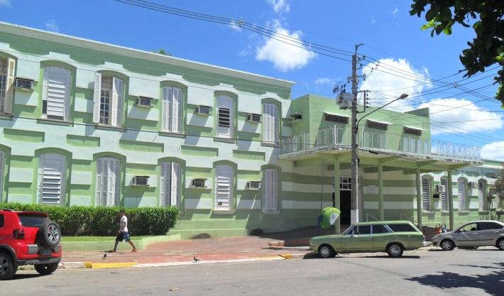 Justiça põe em liberdade funcionária de hospital presa por vender atestado falso