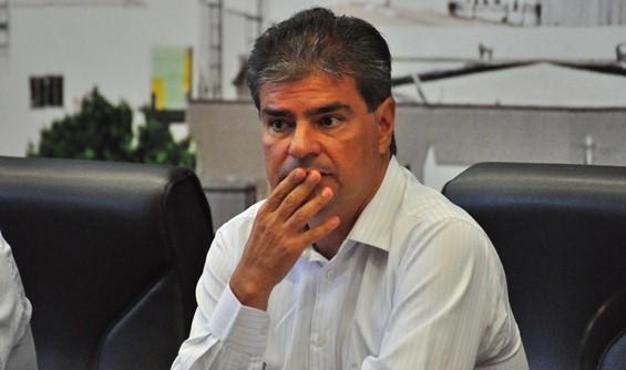 Nelsinho e mais 20 têm R$ 315 mi bloqueados