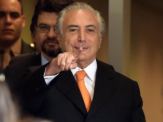 Temer desiste de ir a evento de Gilmar Mendes e da oposição em Portugal