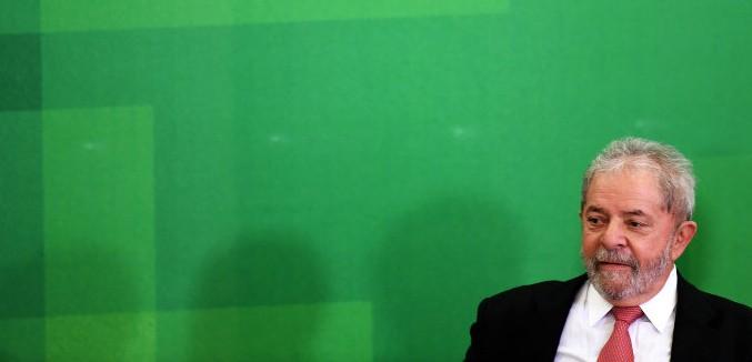 Defesa de Lula acusa PGR de casuísmo por defender que petista seja investigado por Moro