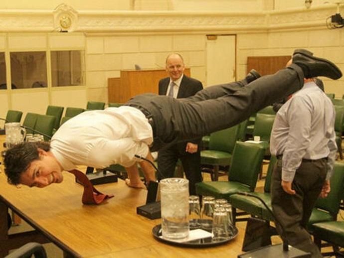 Justin Trudeau, o 'premiê-gato', é o novo queridinho das redes sociais