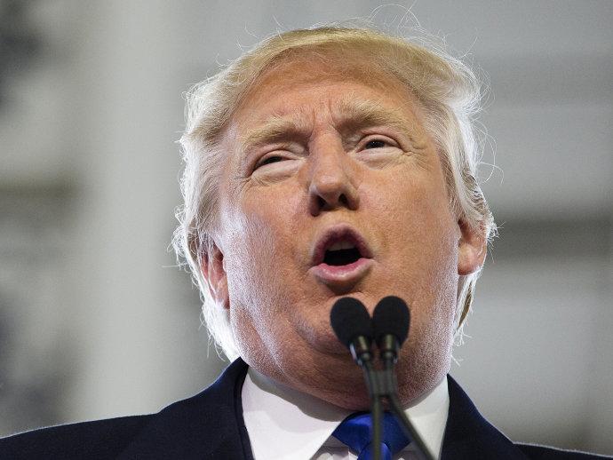 Trump diz que proibição do aborto deveria incluir 'punição para as mulheres'