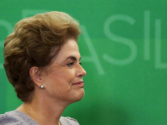 O bunker dilmista contra o impeachment: ato 4