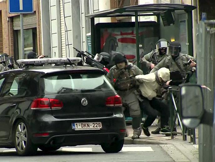 Abdeslam diz estar disposto a colaborar com autoridades francesas